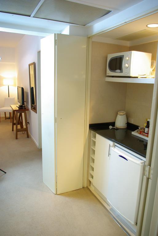 Loi Suites Arenales Buenos Aires Exteriér fotografie