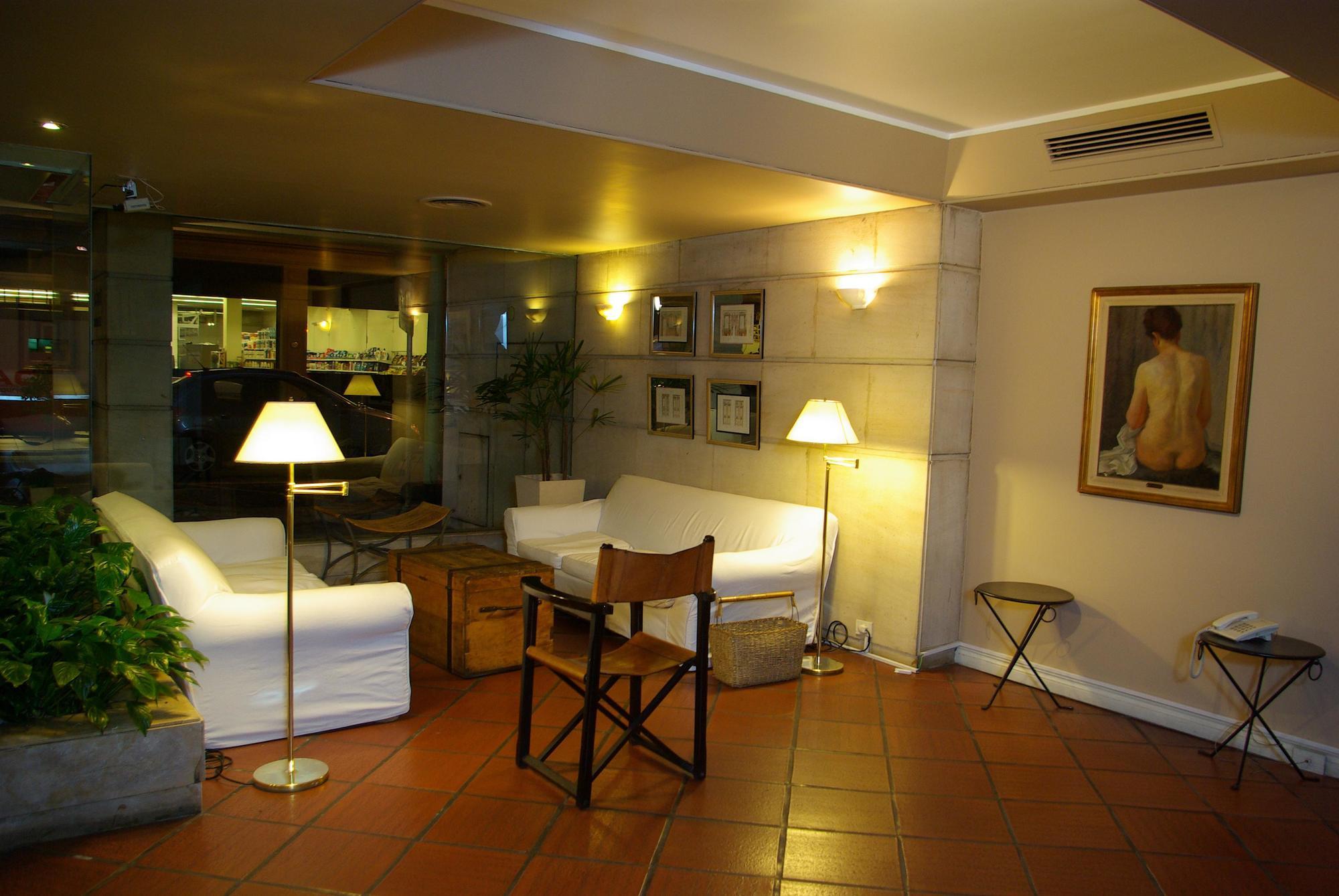 Loi Suites Arenales Buenos Aires Exteriér fotografie