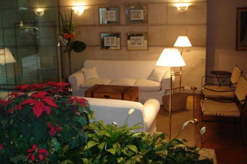 Loi Suites Arenales Buenos Aires Exteriér fotografie