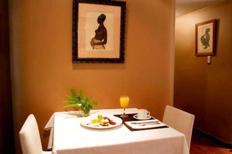 Loi Suites Arenales Buenos Aires Exteriér fotografie