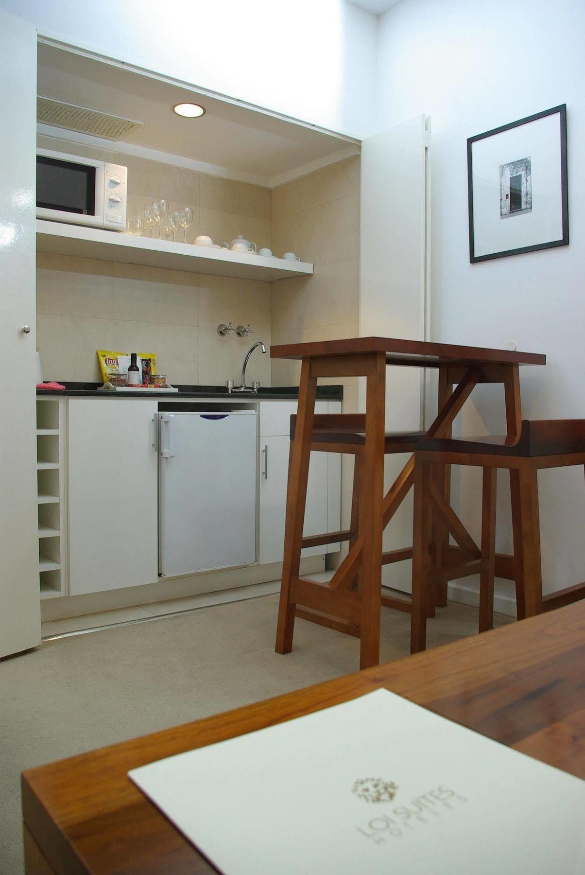 Loi Suites Arenales Buenos Aires Exteriér fotografie